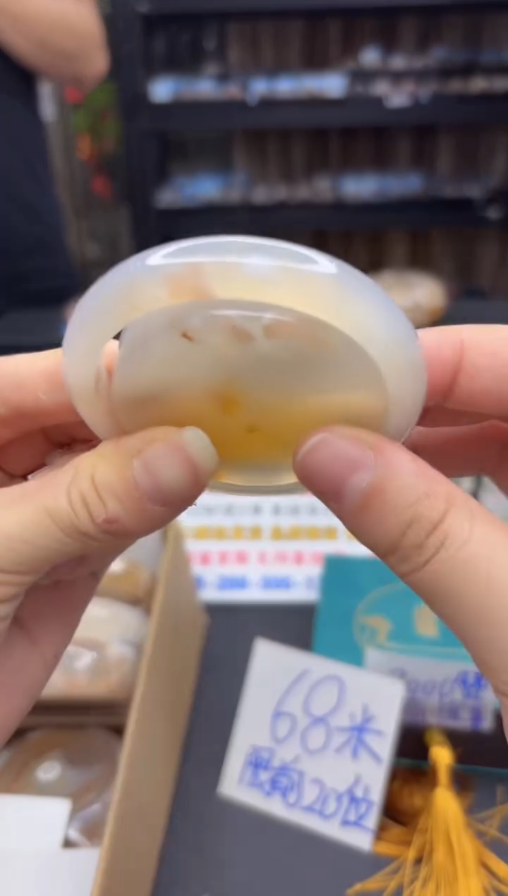 【闪购商品】石英质玉手镯未镶嵌967（53圈赠送镯心）