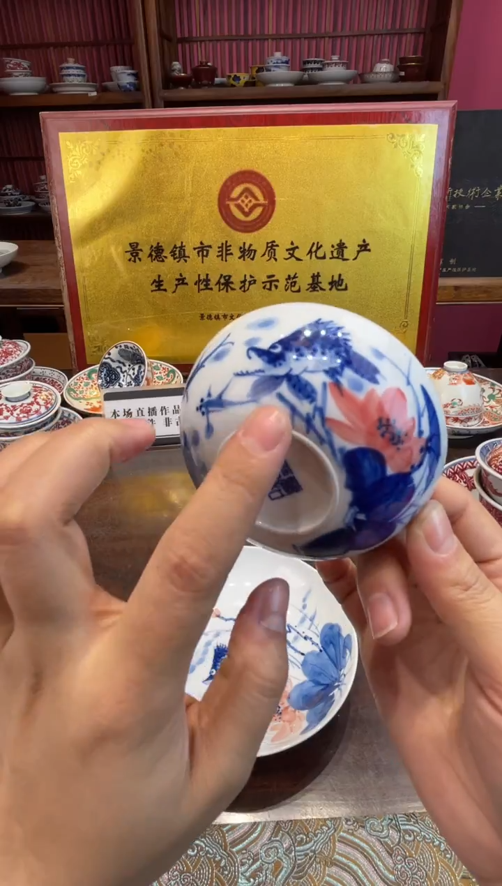 杯子瓷景德镇源头工厂生产，手工手绘