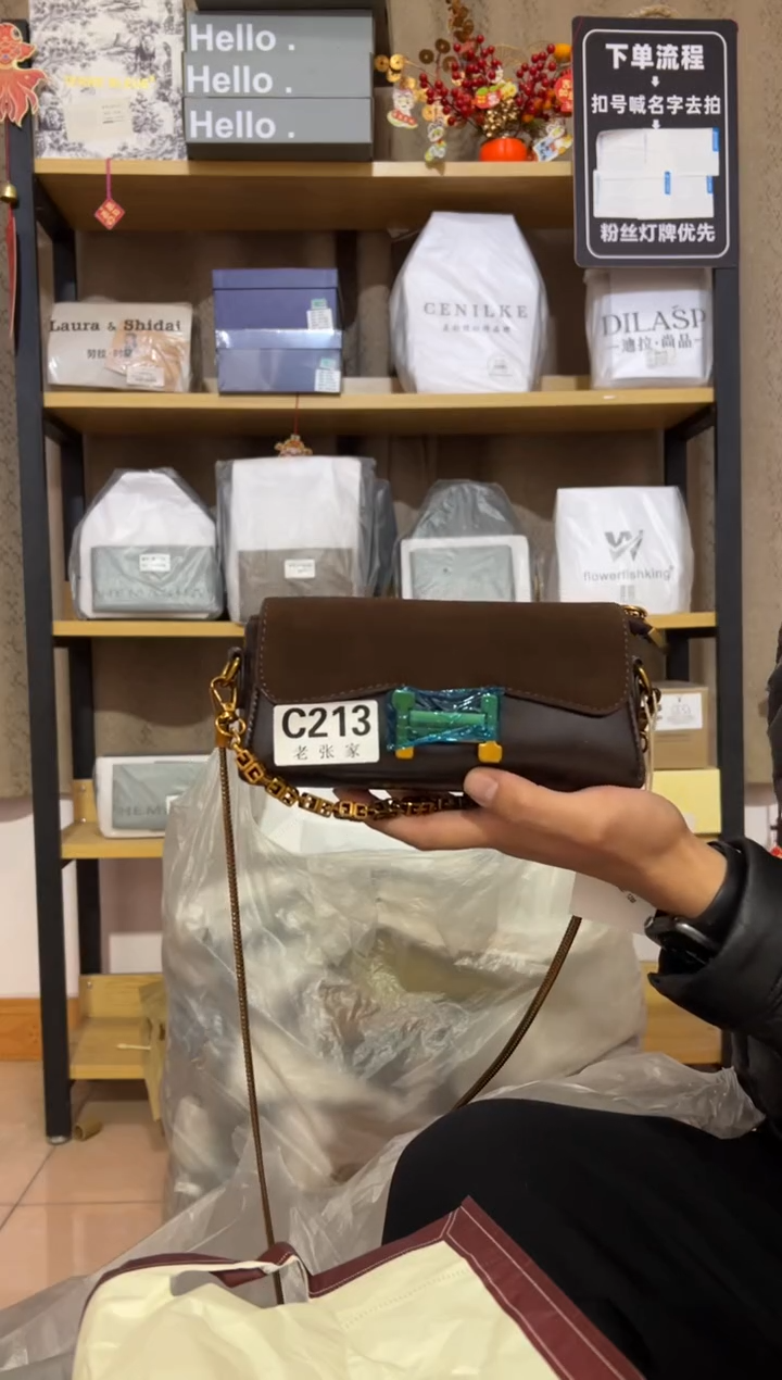 小牛剖层皮革老张家女包213