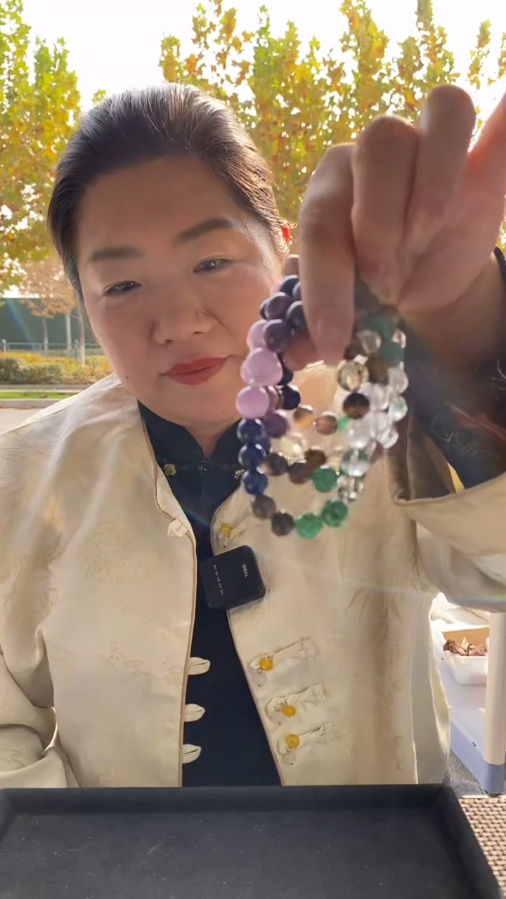 未镶嵌珠宝半成品水晶多彩设计款手串D多样性发其一