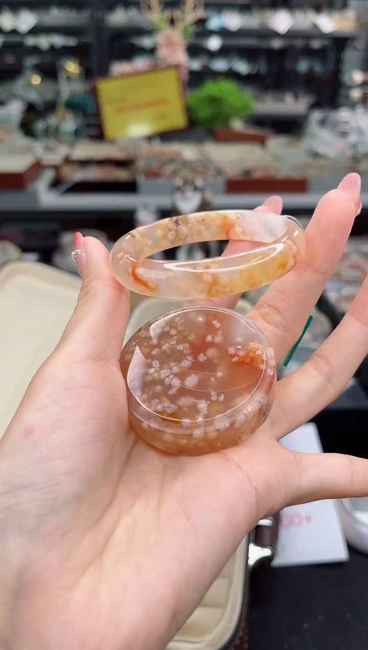 【闪购商品】石英质玉手镯未镶嵌50圈口（赠品镯心）3321470