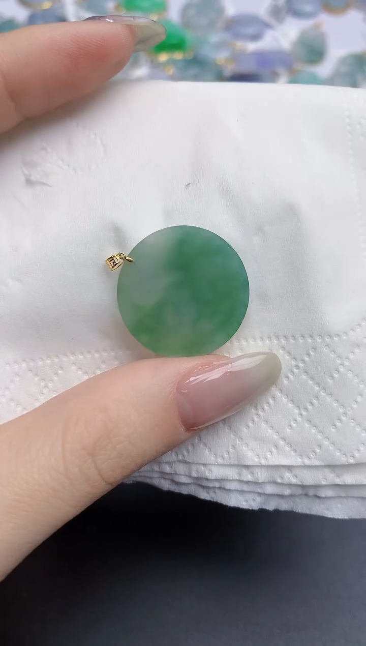 【闪购商品】翡翠颈饰18K金镶嵌天然缅甸翡翠A货