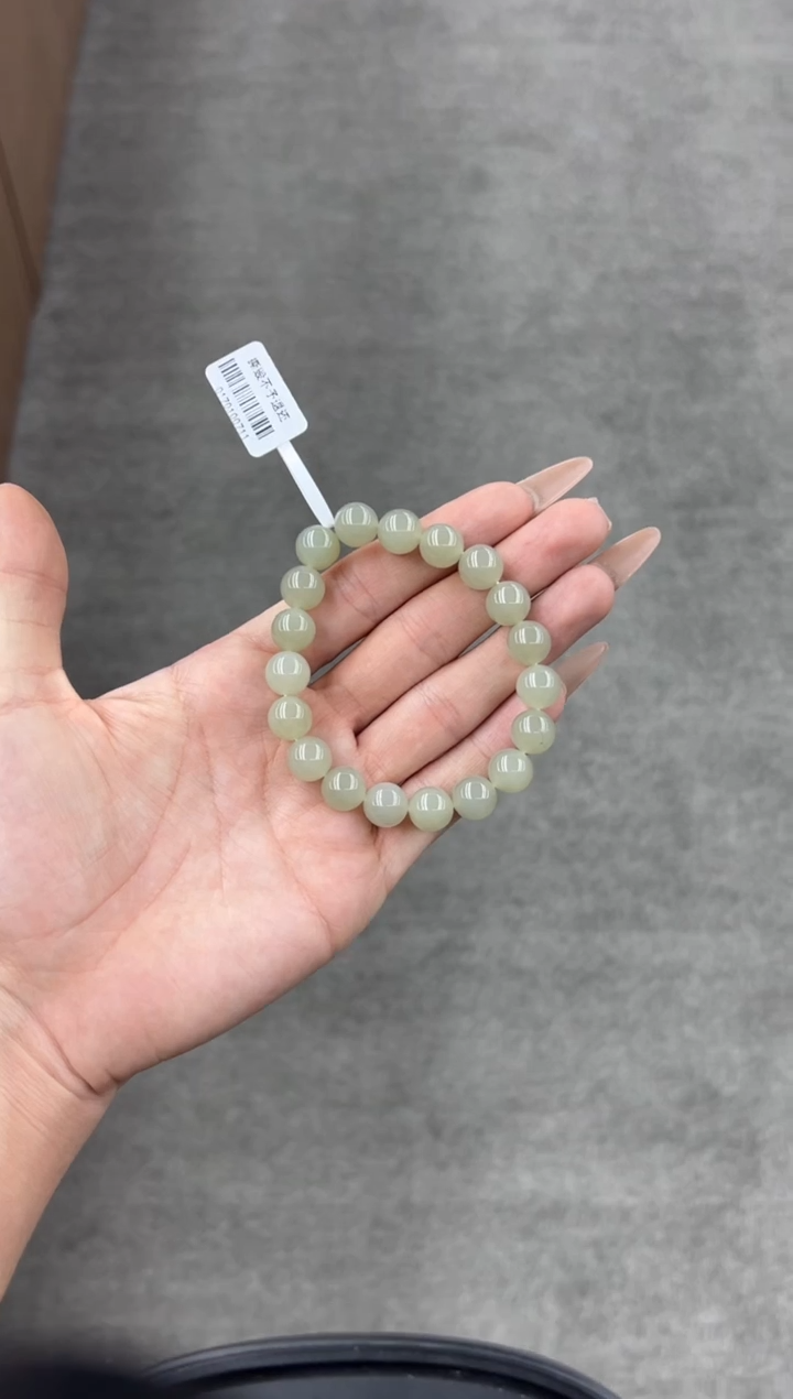 未镶嵌手串和田玉且末近矿微色差卡10