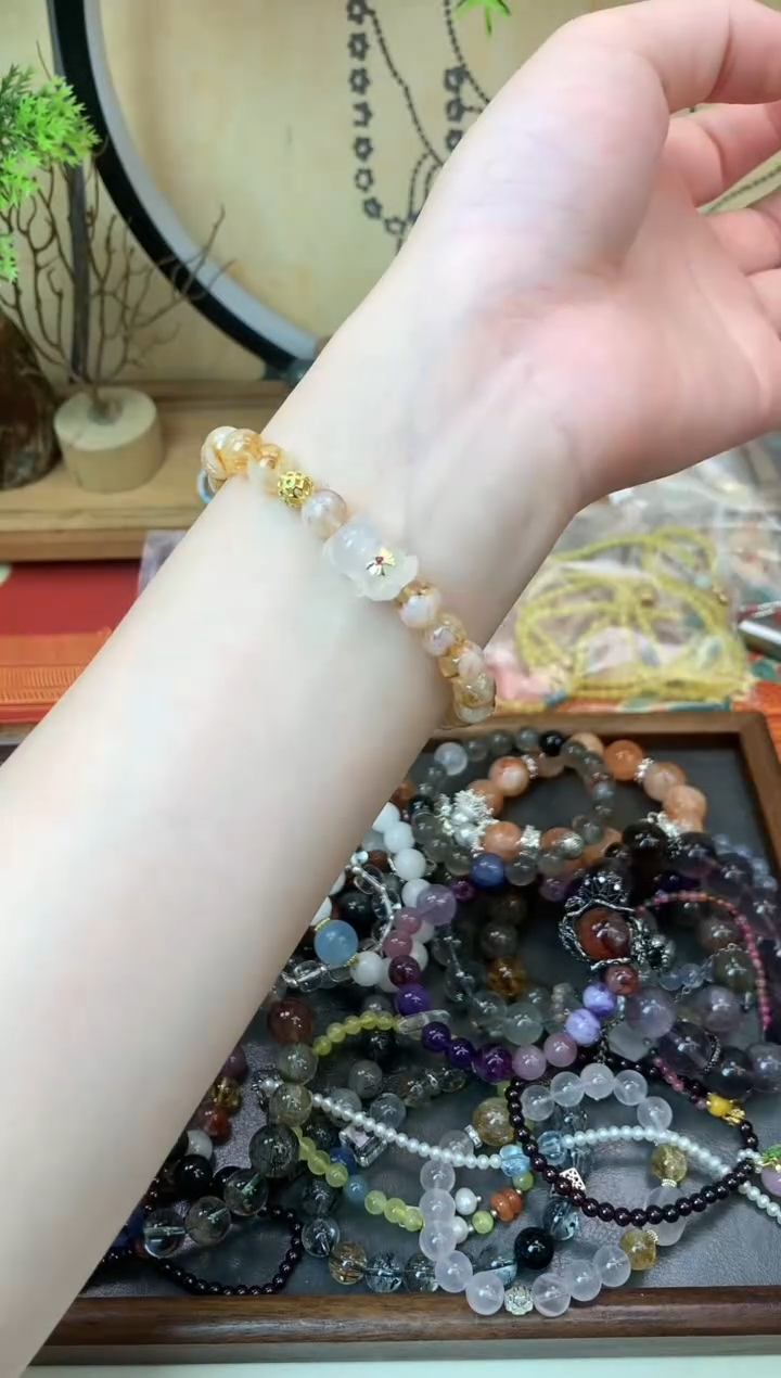 【闪购商品】黄晶手链未镶嵌458手串