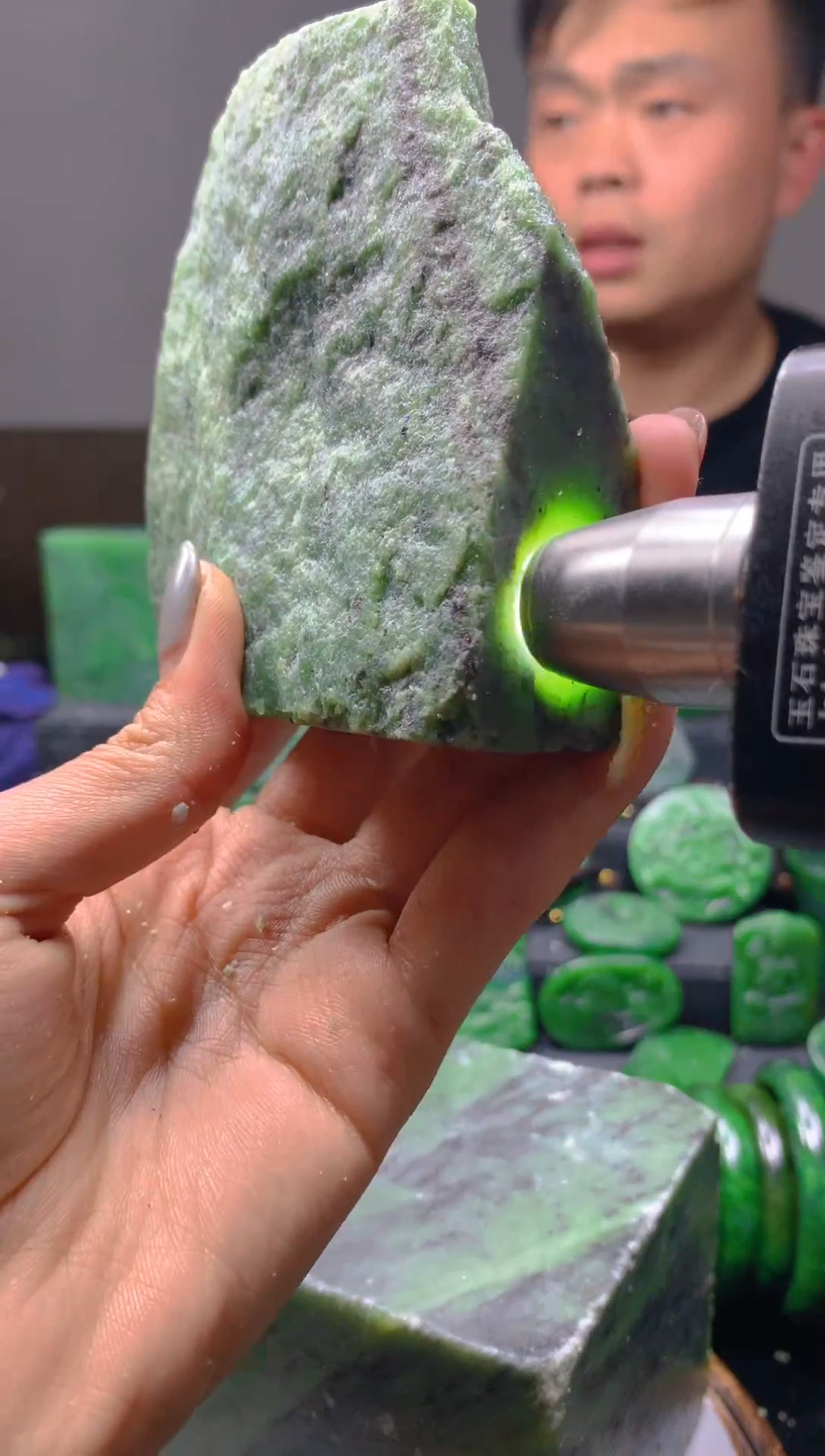 未镶嵌和田玉珠宝半成品1