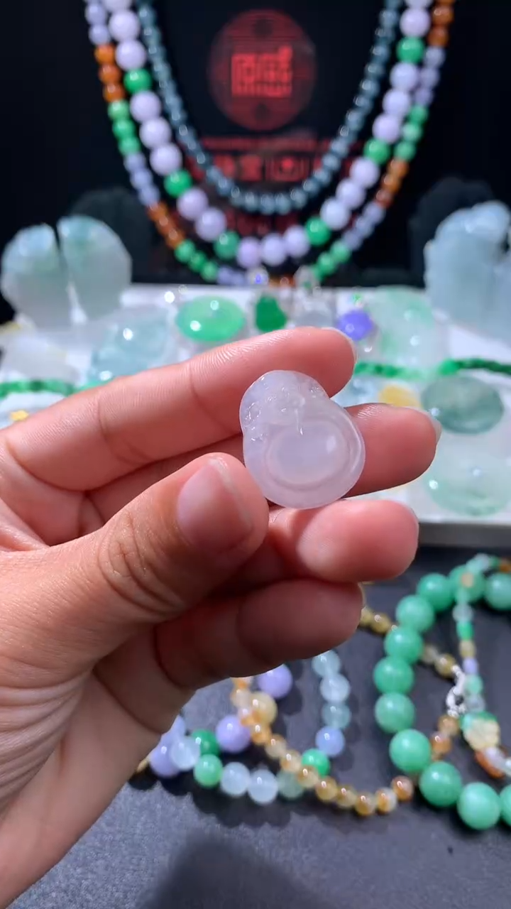 未镶嵌定制翡翠    