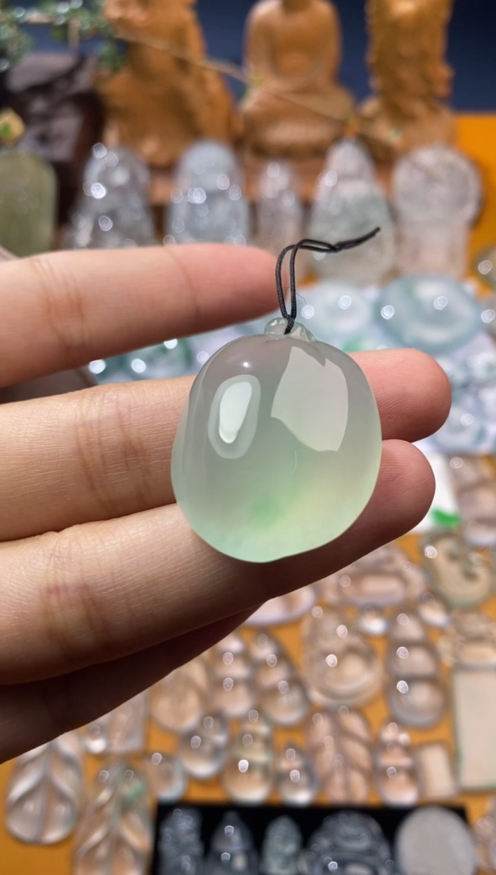 【闪购商品】定制翡翠未镶嵌寿桃