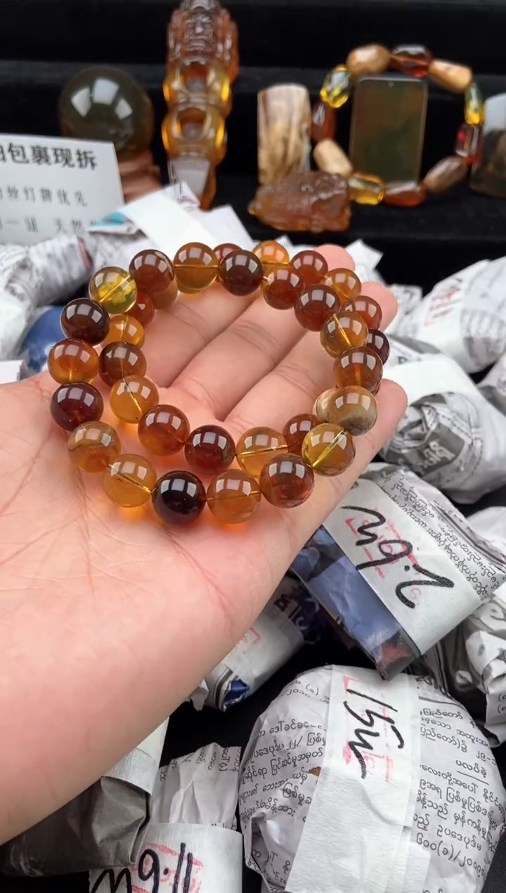 【闪购商品】琥珀手链未镶嵌多宝手串【多样性发货其中一】