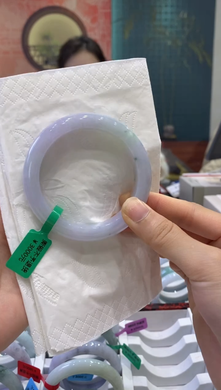 【闪购商品】翡翠手镯未镶嵌多人02571