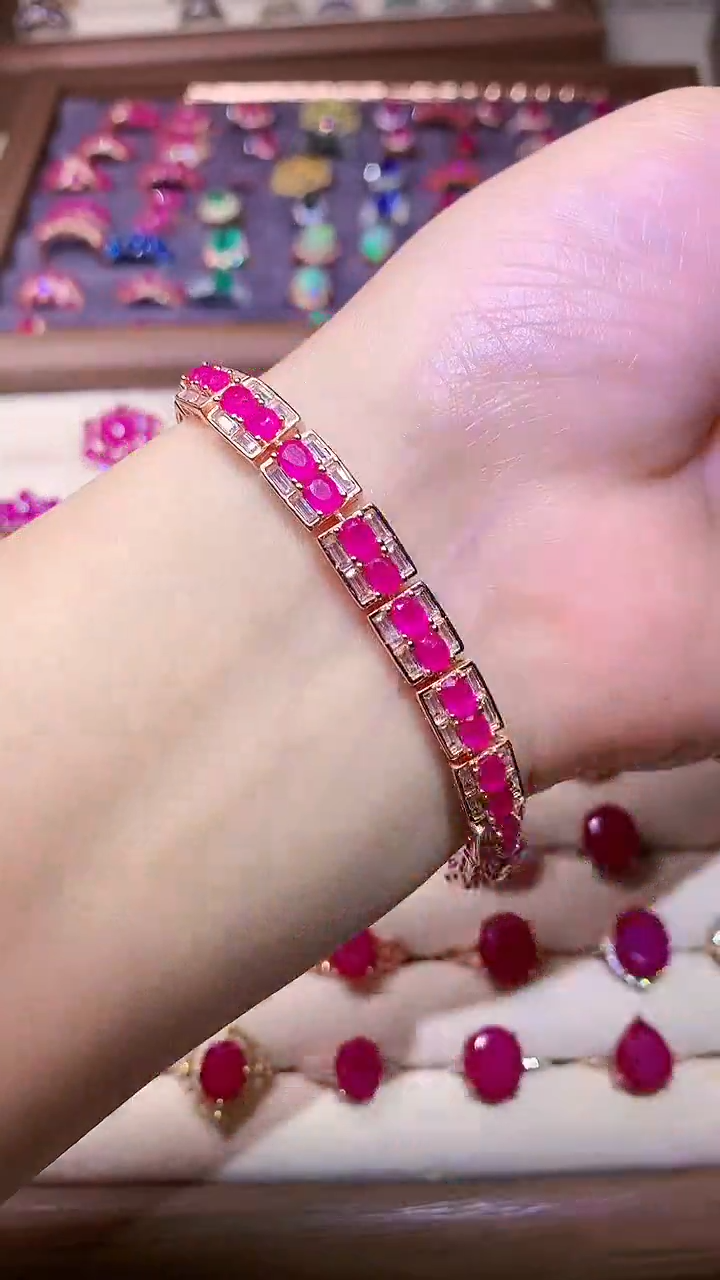 【闪购商品】红宝石手链银S925镶嵌0000
