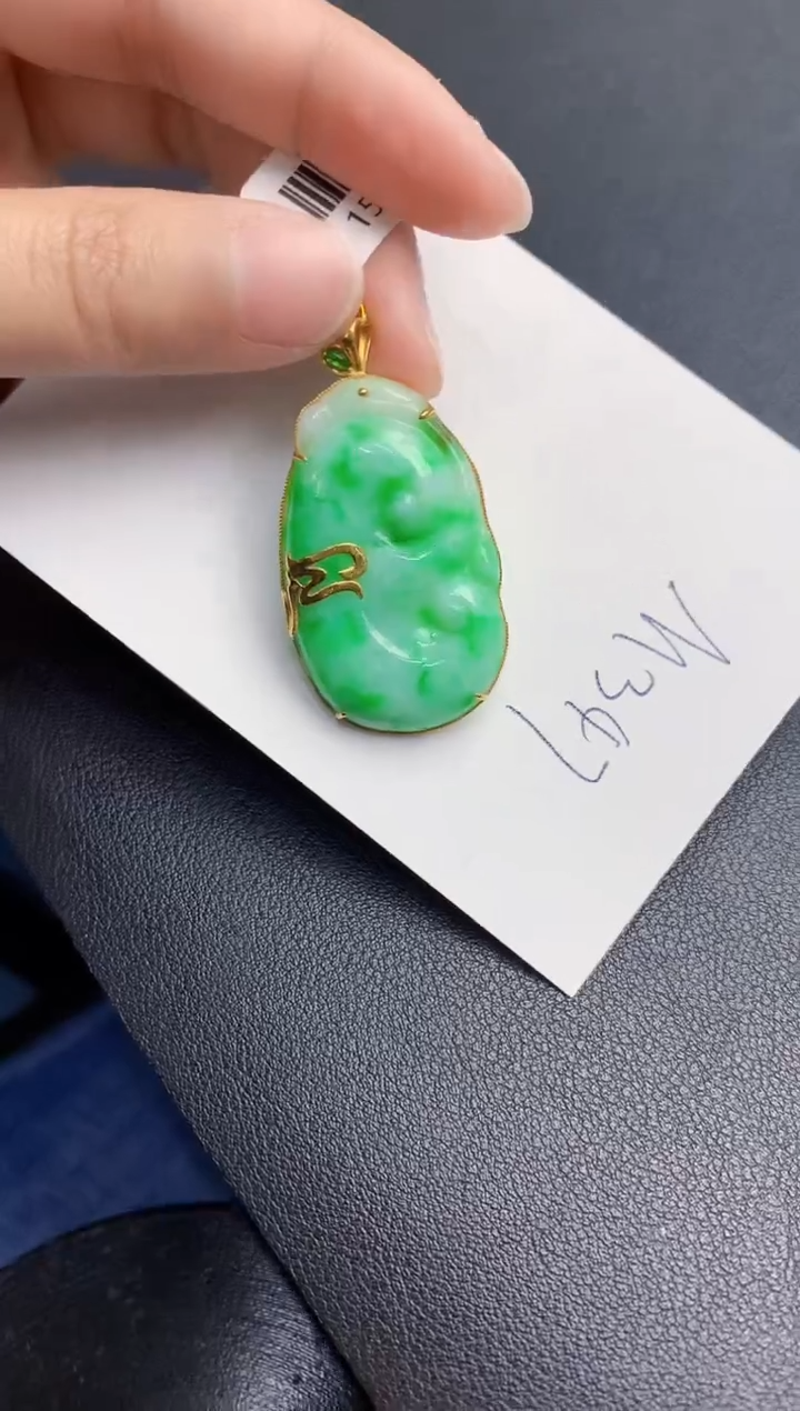 【闪购商品】翡翠颈饰18K金镶嵌000000000