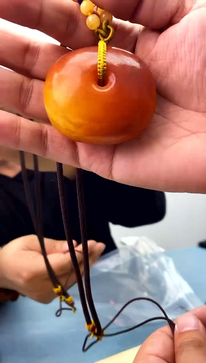 【闪购商品】蜜蜡珠宝奇石未镶嵌假一罚十，发一件