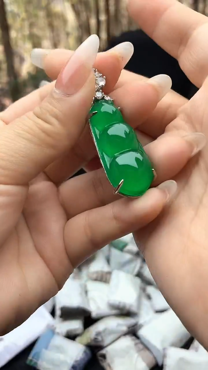 满色吊坠    所见即所得