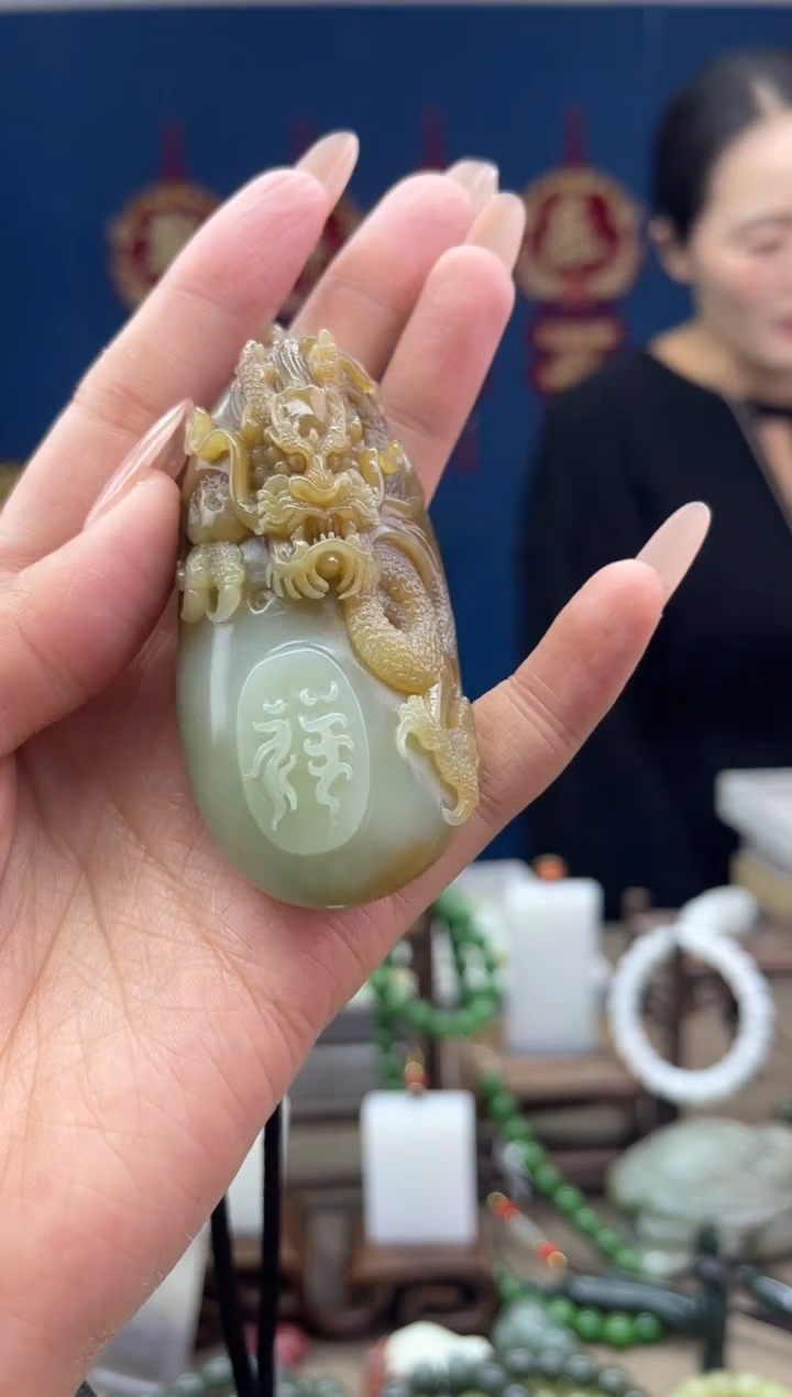 【闪购商品】和田玉颈饰未镶嵌1