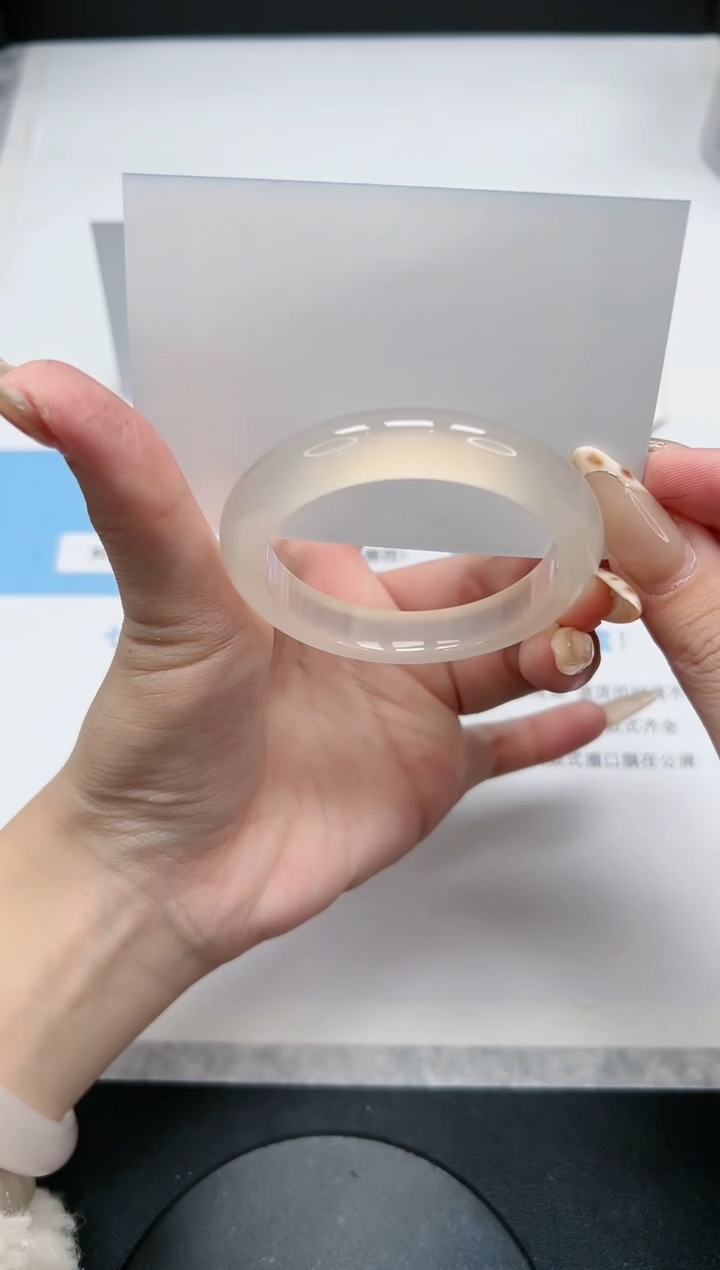 【闪购商品】玛瑙/玉髓手镯未镶嵌132/香槟50.3