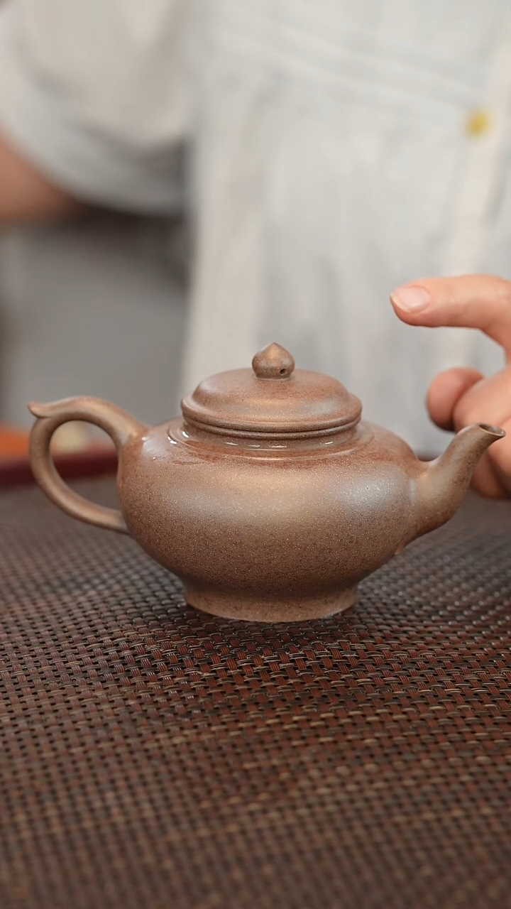 茶壶紫砂笑樱壶型 还原烧 半手工精工 240cc