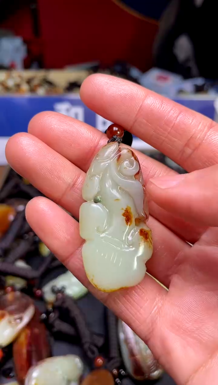 【闪购商品】和田玉颈饰未镶嵌1