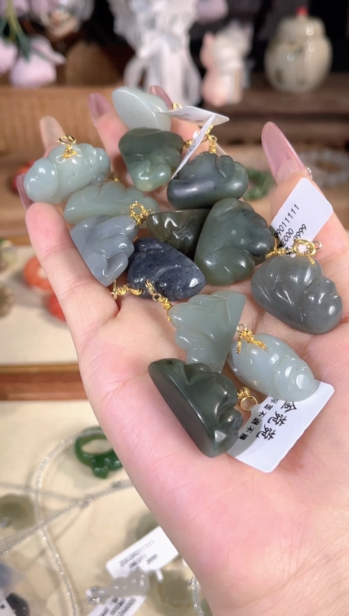 吊坠(不含链)银S925镶嵌和田玉多样性发其一孤品默认微瑕