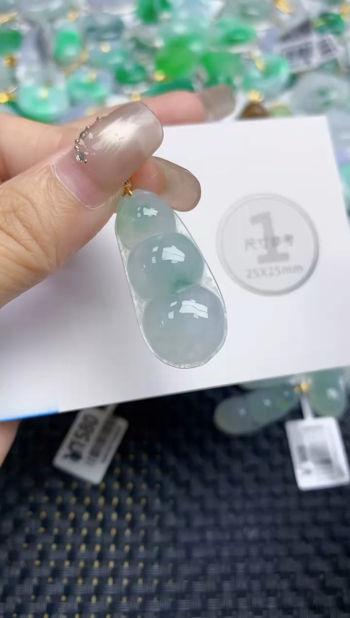 颈饰18K金镶嵌翡翠天然缅甸A货翡翠百元以上9元证书费自理