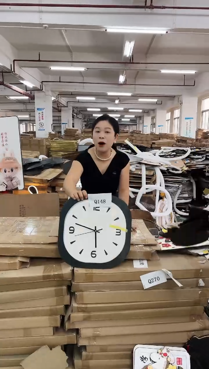 横款孤品果果微瑕闪购Q148