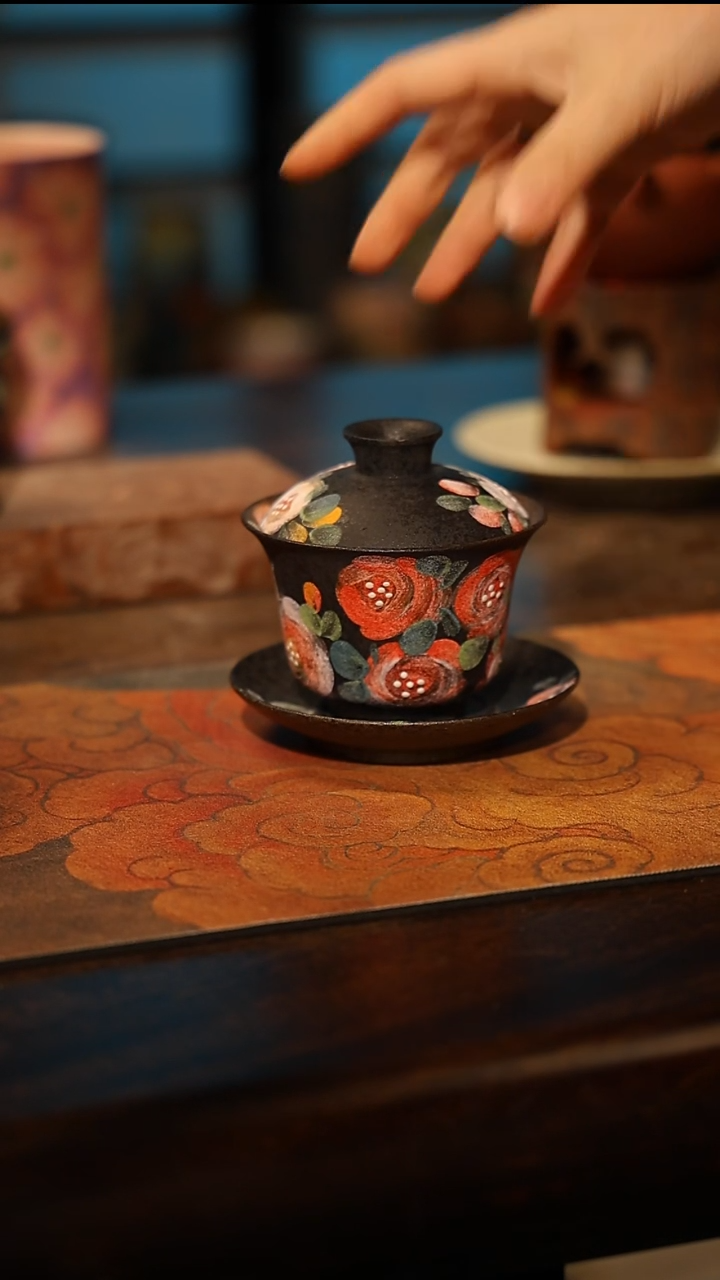 陶瓷景德镇高温釉下彩手工手绘款式