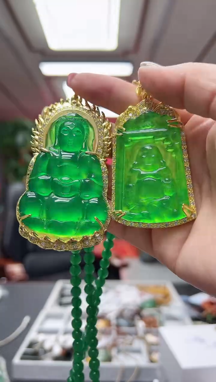 【闪购商品】翡翠挂件未镶嵌多样性发货其中发一