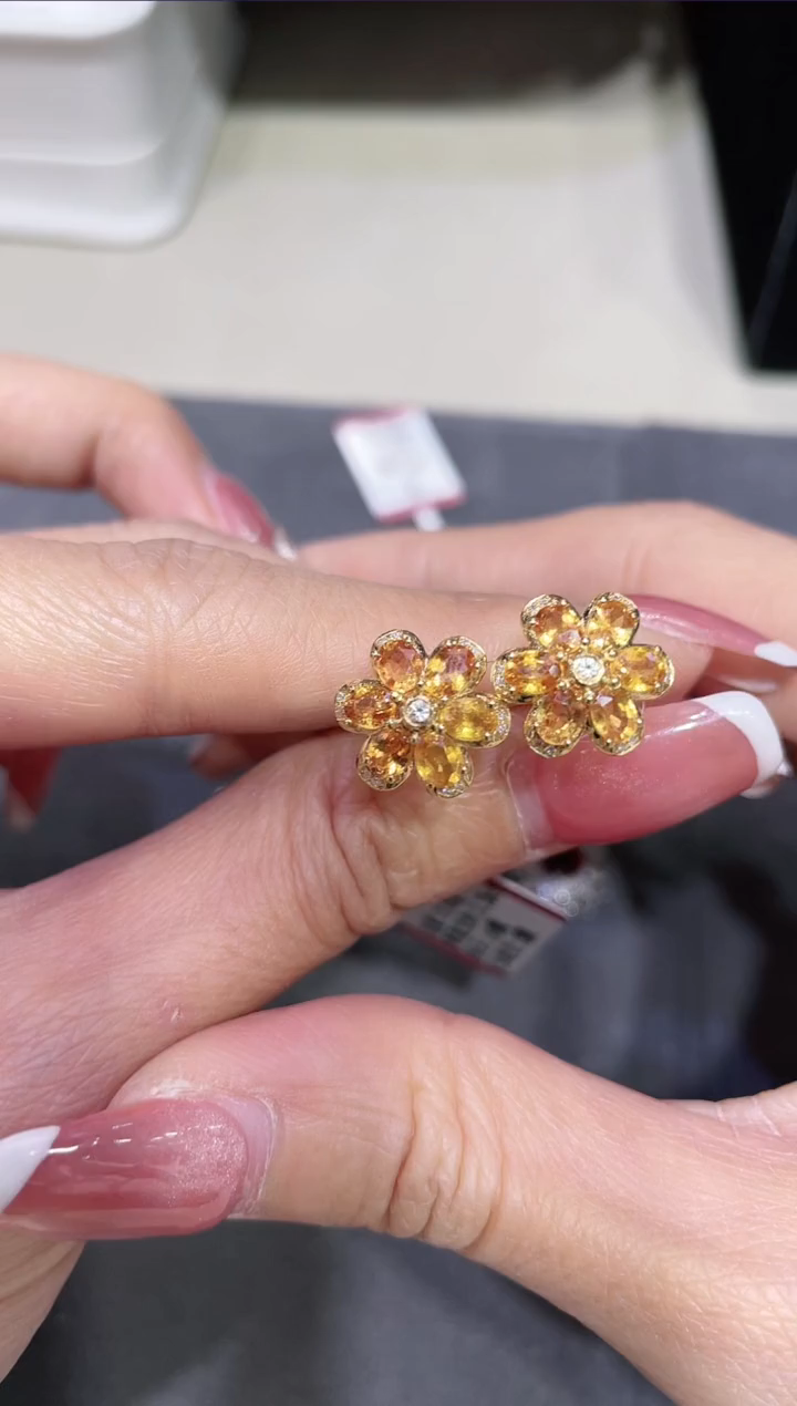 【闪购商品】彩色蓝宝石耳饰18K金镶嵌·