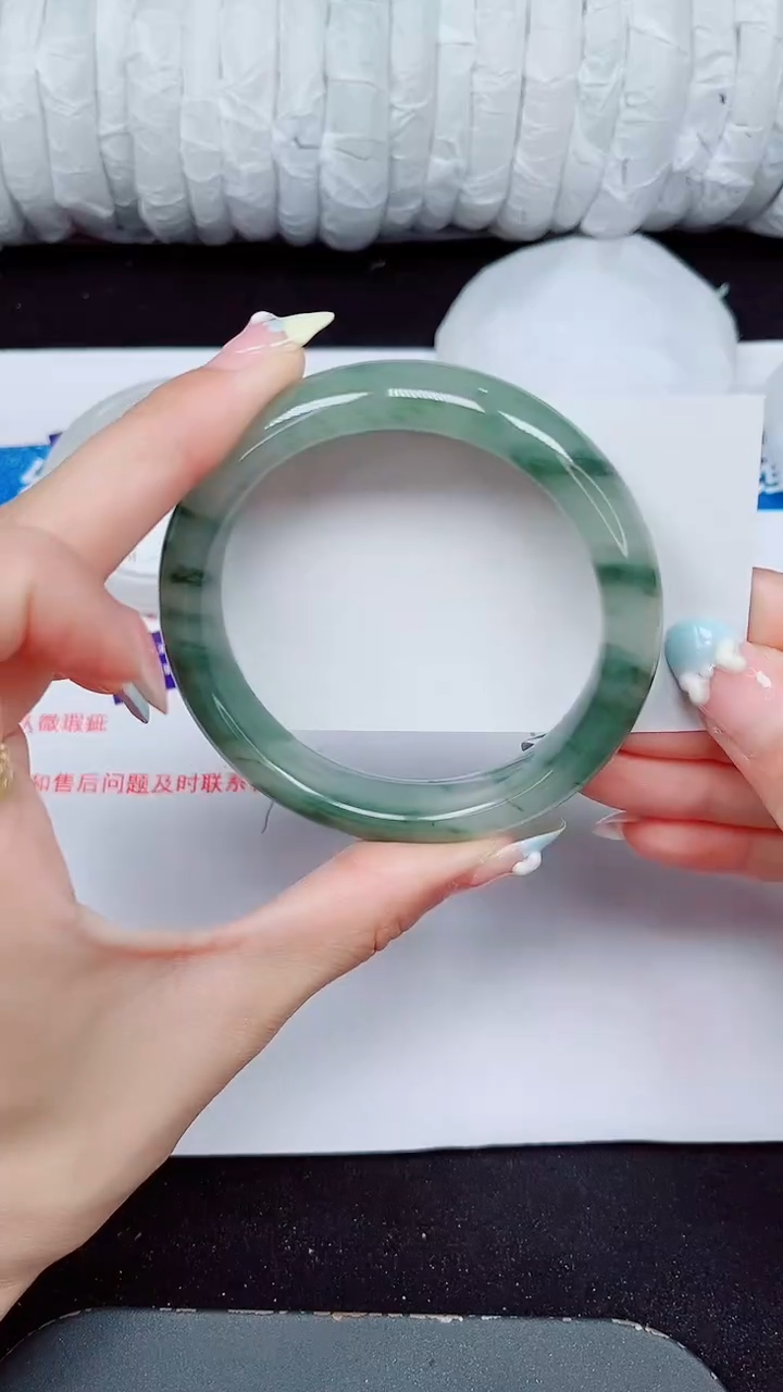 未镶嵌手镯石英质玉370-58/59