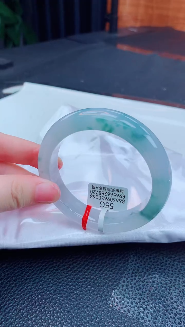 【闪购商品】翡翠手镯未镶嵌缅甸天然翡翠A货手镯