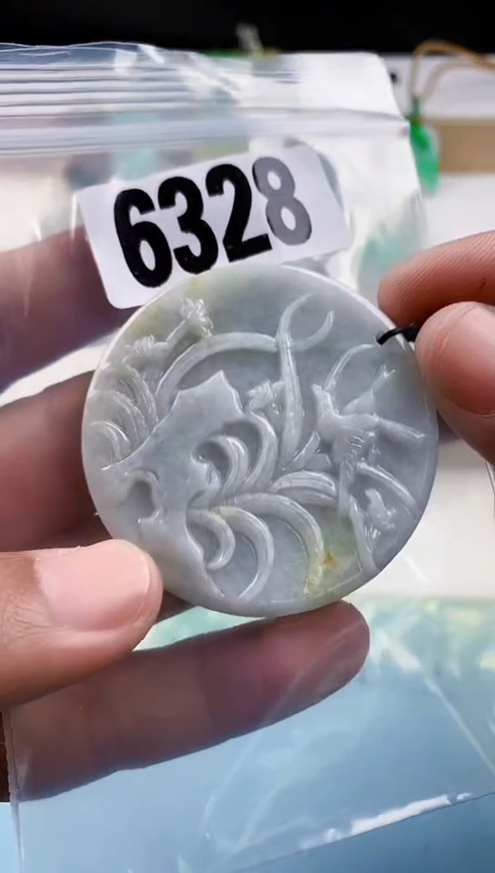 【闪购商品】翡翠挂件未镶嵌天然翡翠吊坠挂件