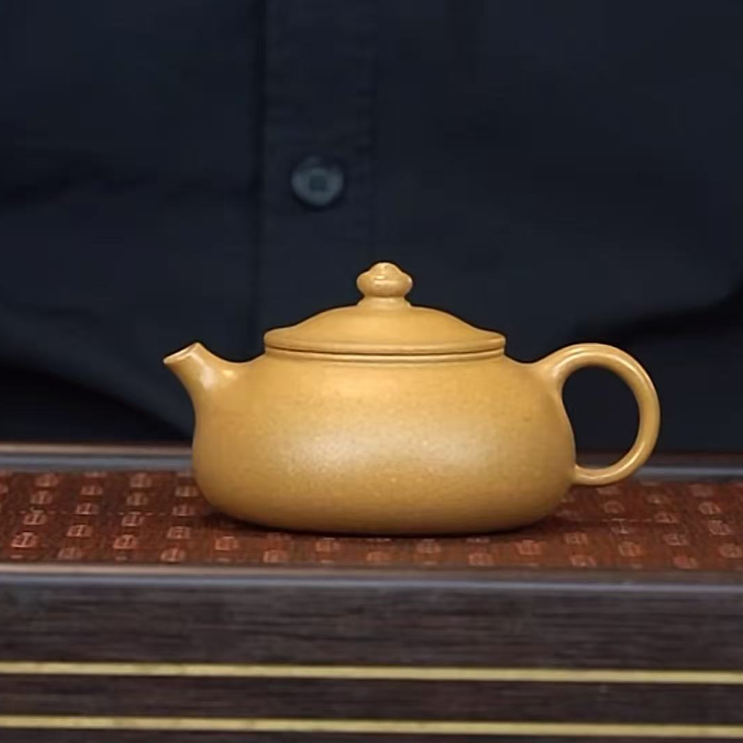 LCC黄金段[寒江180CC]宜兴黄龙山原矿手工紫砂壶