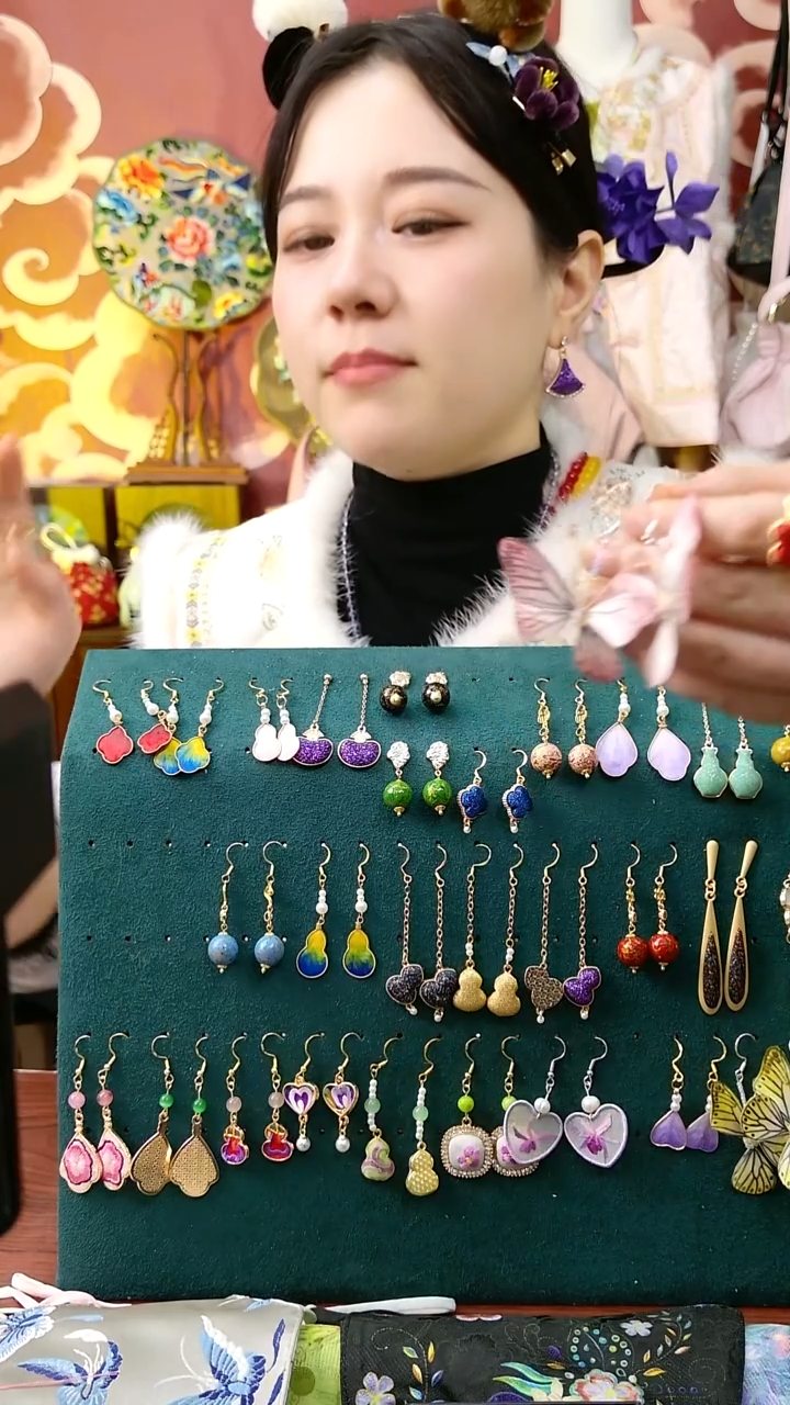 非遗绒花耳钩好美