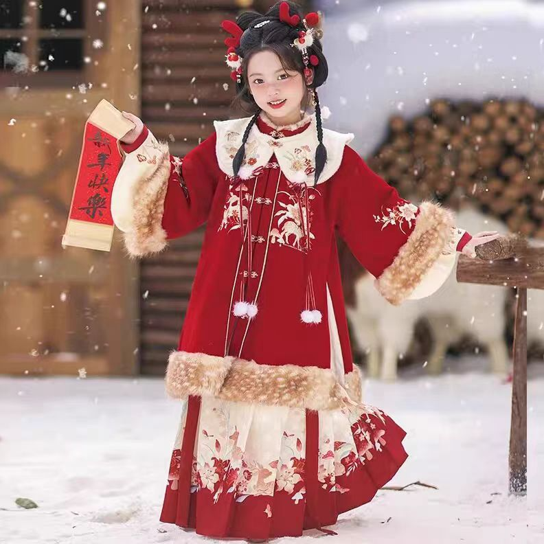 女童汉服秋冬款马面裙中国风古装超仙冬季套装儿童加厚拜年服唐装