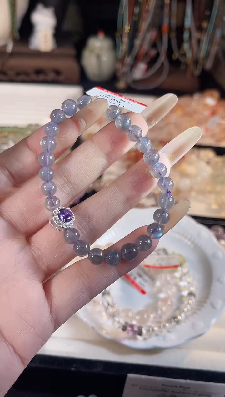 【闪购商品】拉长石手链未镶嵌多样性发货其一