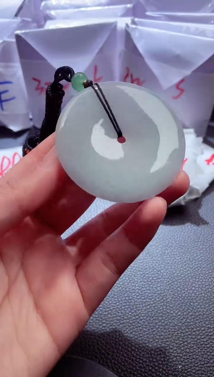 颈饰未镶嵌翡翠00008877