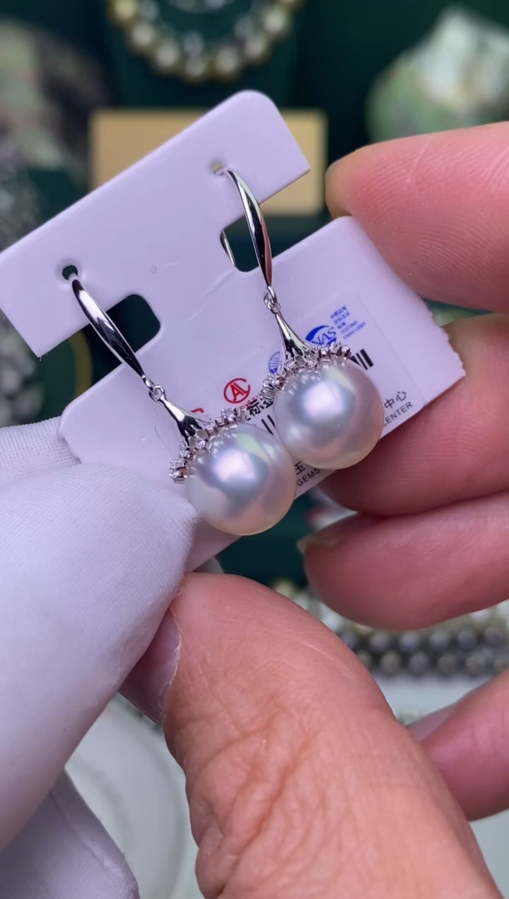 【闪购商品】海水珍珠耳饰18K金镶嵌10-11