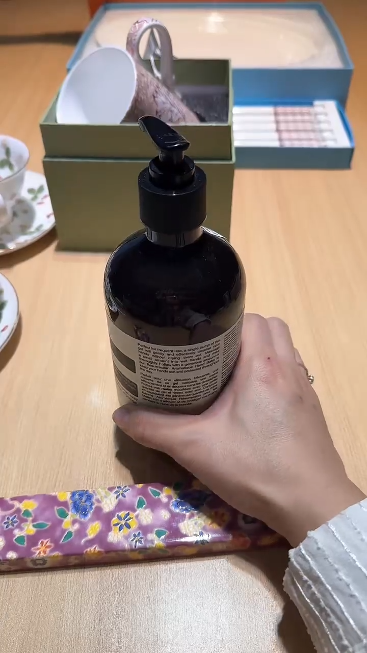 【闪购商品】瓷片锅碗瓢盆一件不剩 洗手液