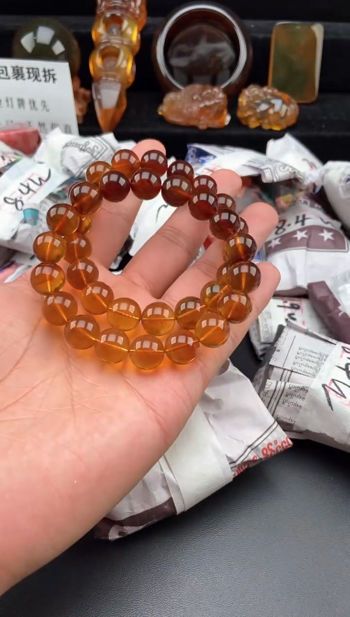 【闪购商品】琥珀手链未镶嵌彩虹渐变手串【多样性发货其中一】