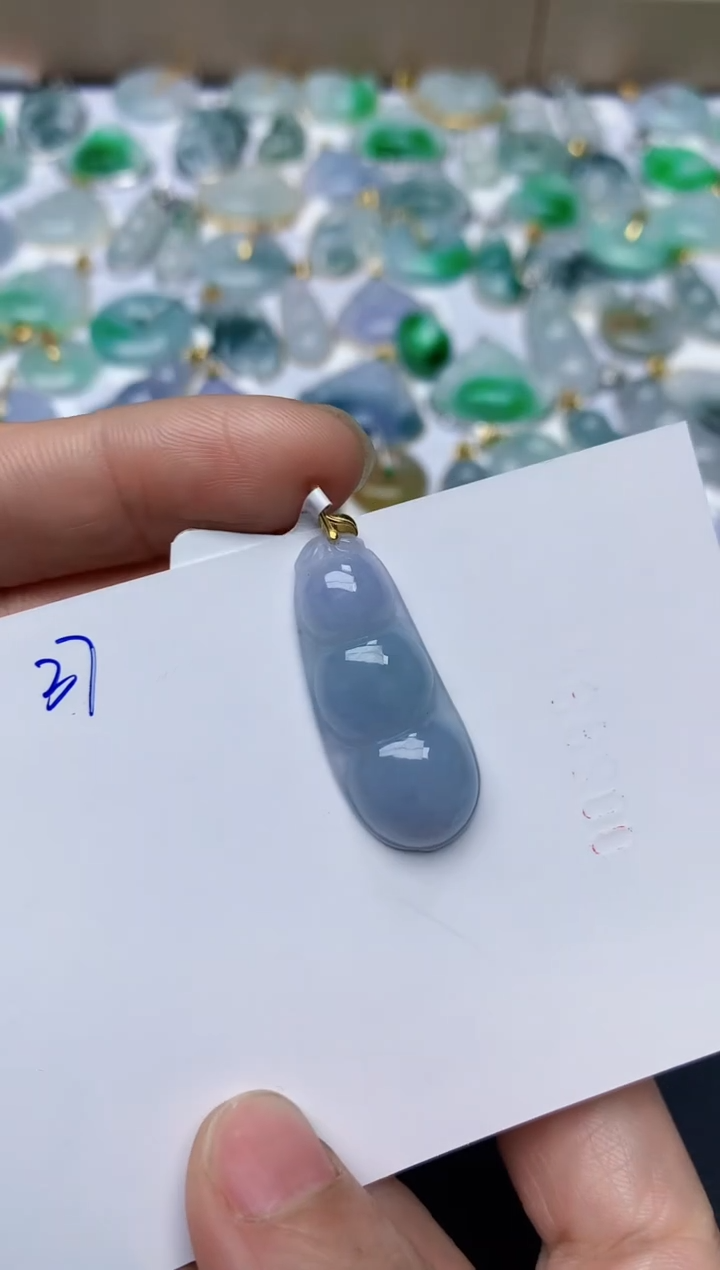 【闪购商品】翡翠颈饰18K金镶嵌天然翡翠A货   
