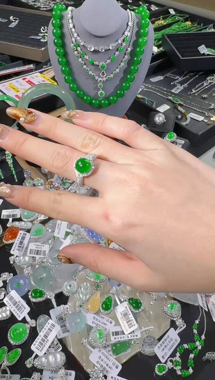 【闪购商品】翡翠戒指未镶嵌蛋面