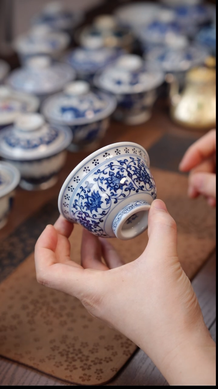 福利110缠枝压手1111111