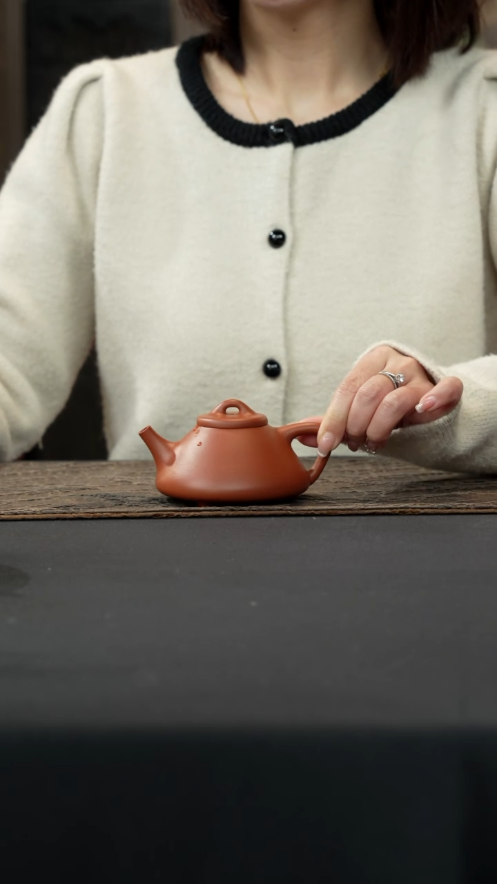 【闪购商品】紫砂茶壶红降坡子冶石瓢200cc
