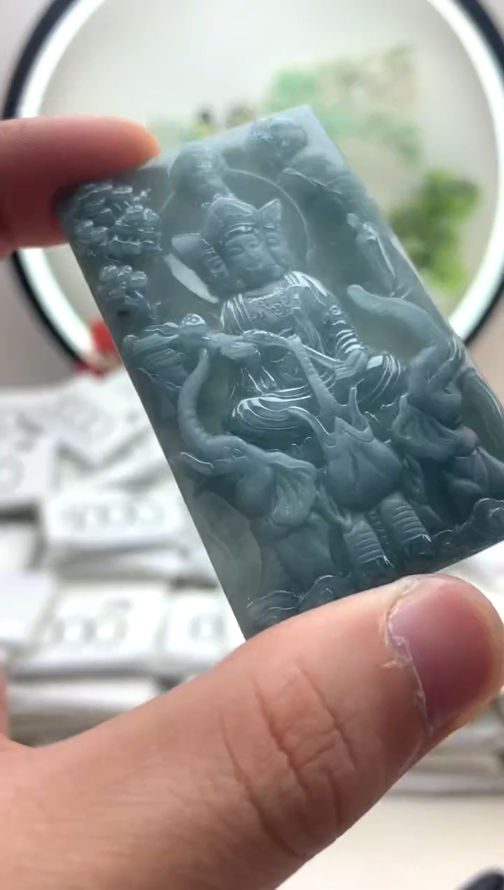 颈饰未镶嵌翡翠普贤