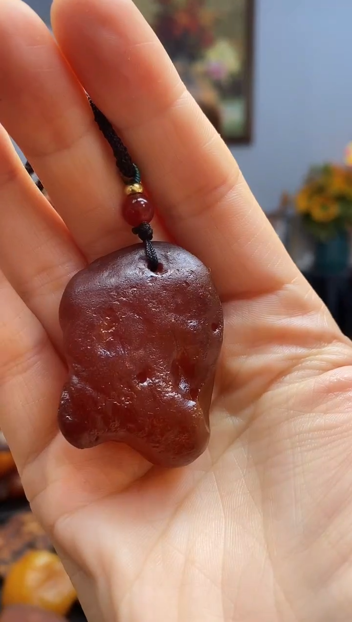 琥珀颈饰未镶嵌挂件