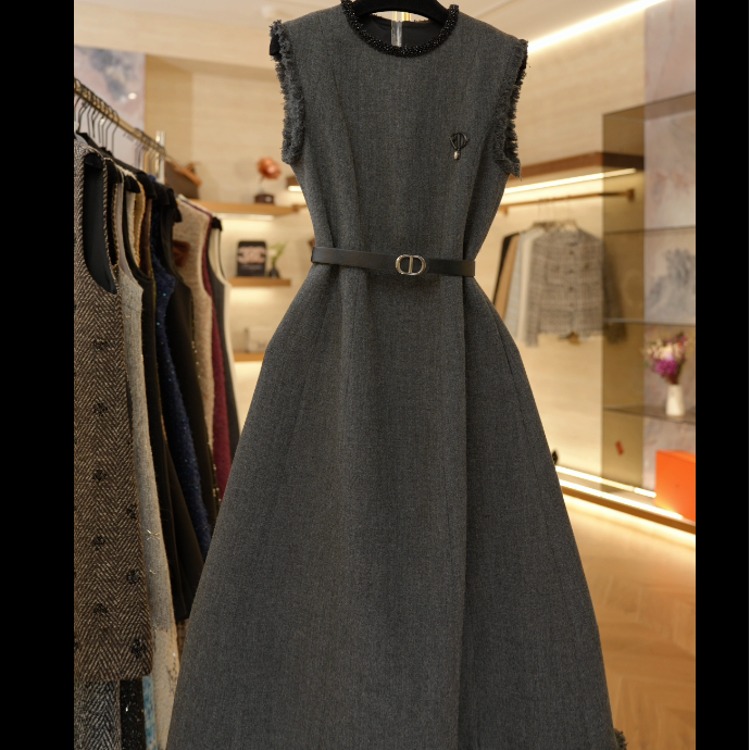 【零】小香风无袖连衣裙秋冬女装复古圆领背心高级感打底a字裙JJ034