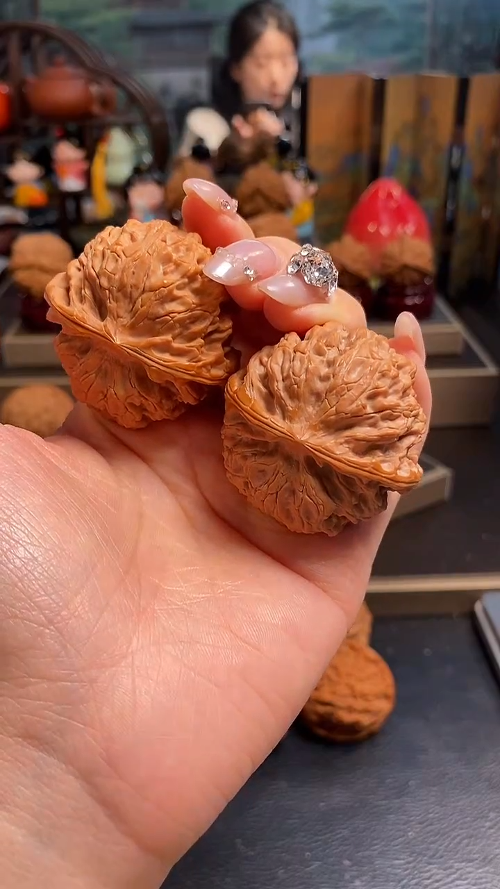 【闪购商品】文玩核桃吊坠K26苹果园42