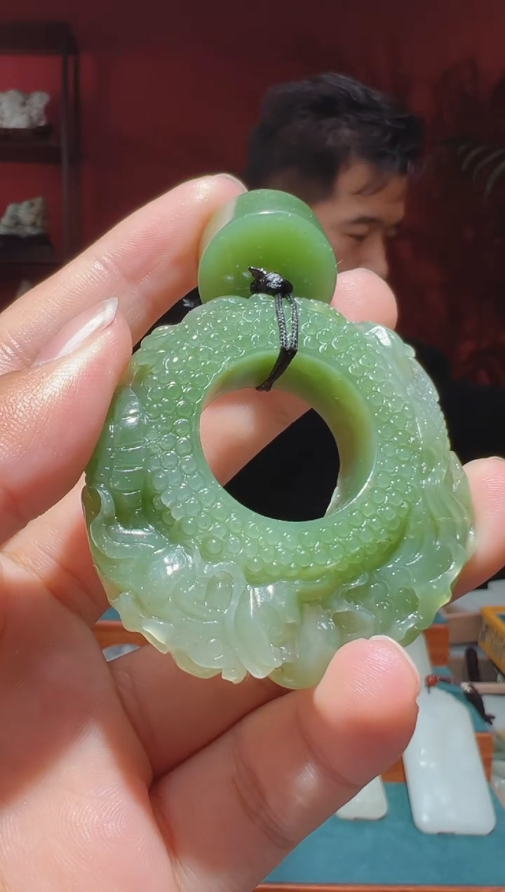 【闪购商品】和田玉吊坠(不含链)未镶嵌1