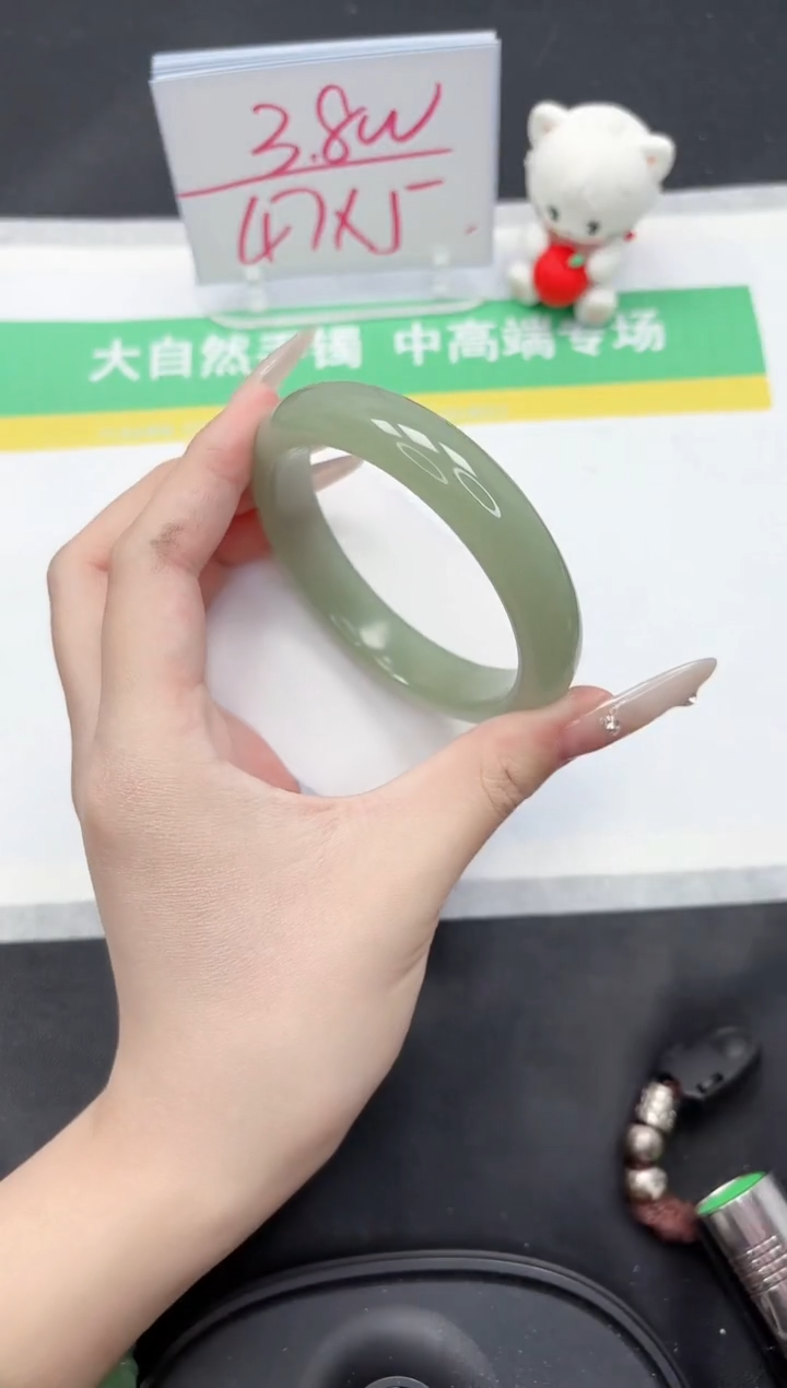 【闪购商品】石英质玉手镯未镶嵌205-60.6