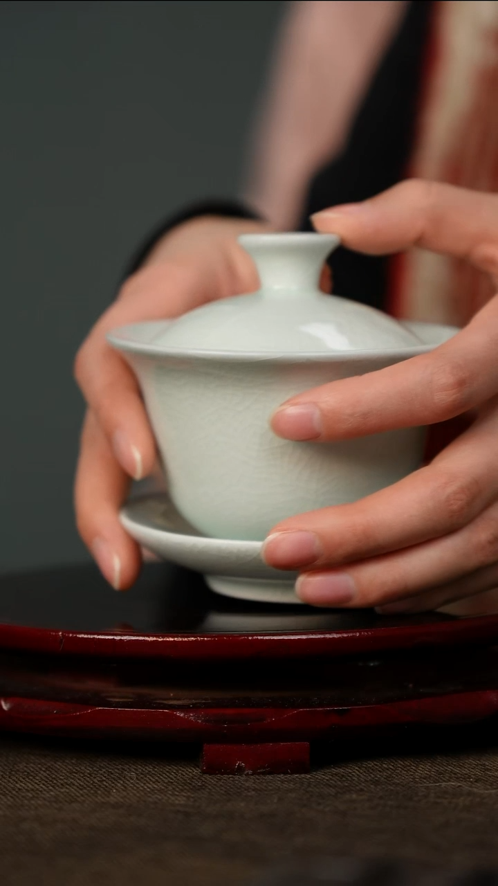 全品 玉青 三才盖碗 