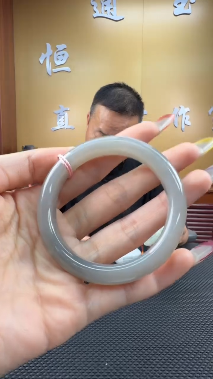 颈饰未镶嵌和田玉手镯53